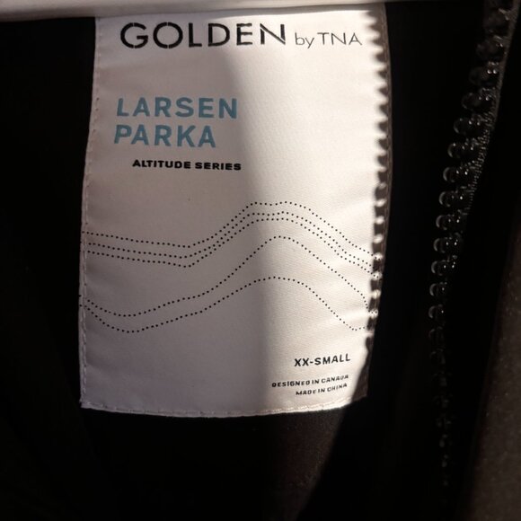 ✨ GOLDEN by TNA – Larsen Parka (Altitude Series) – XXS ✨ - Picture 2 of 2